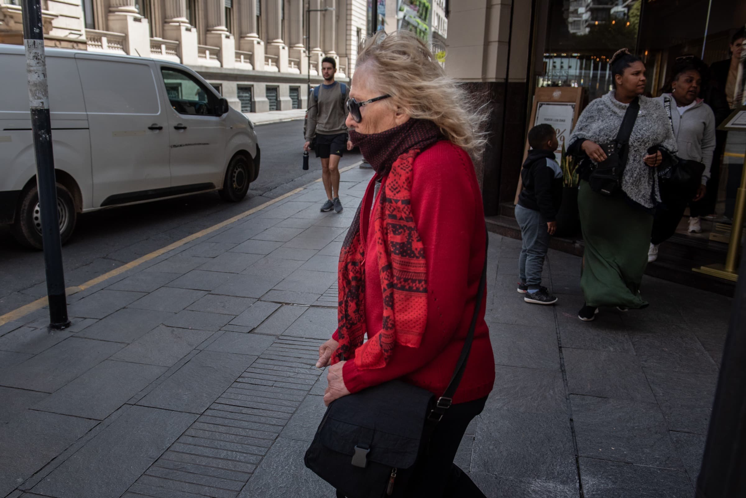 Lunes ventoso y con máxima de 23 grados - imagen de origen