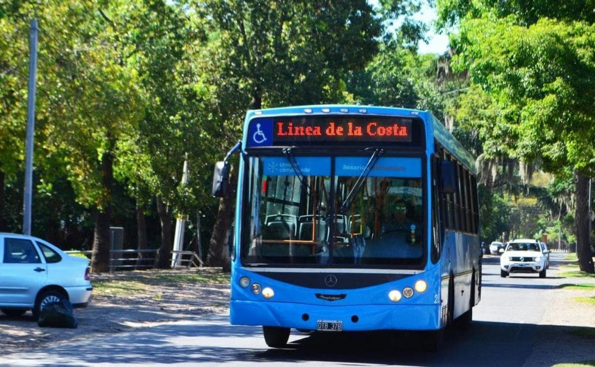 La Línea de la Costa circulará este lunes por los festejos de la Primavera - imagen de origen