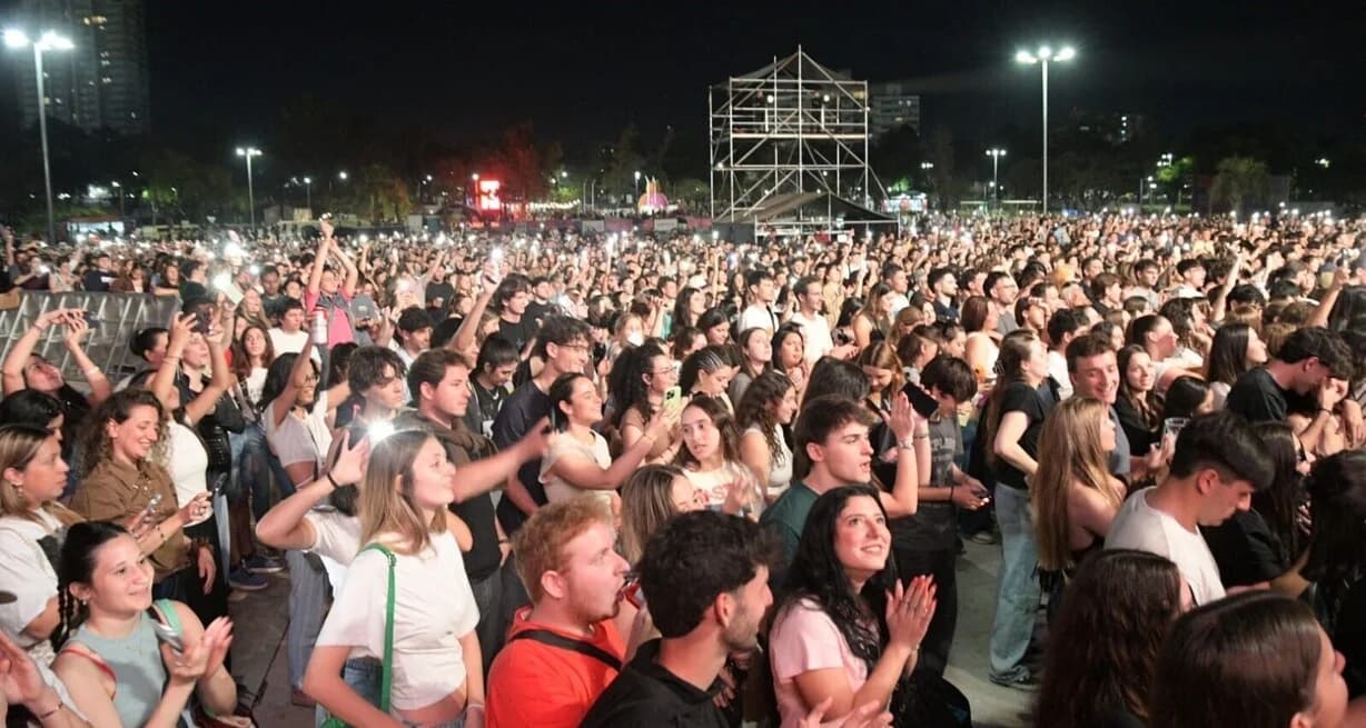 Así pasó el Fan Fest por la ciudad de Santa Fe en su penúltima jornada - imagen de origen