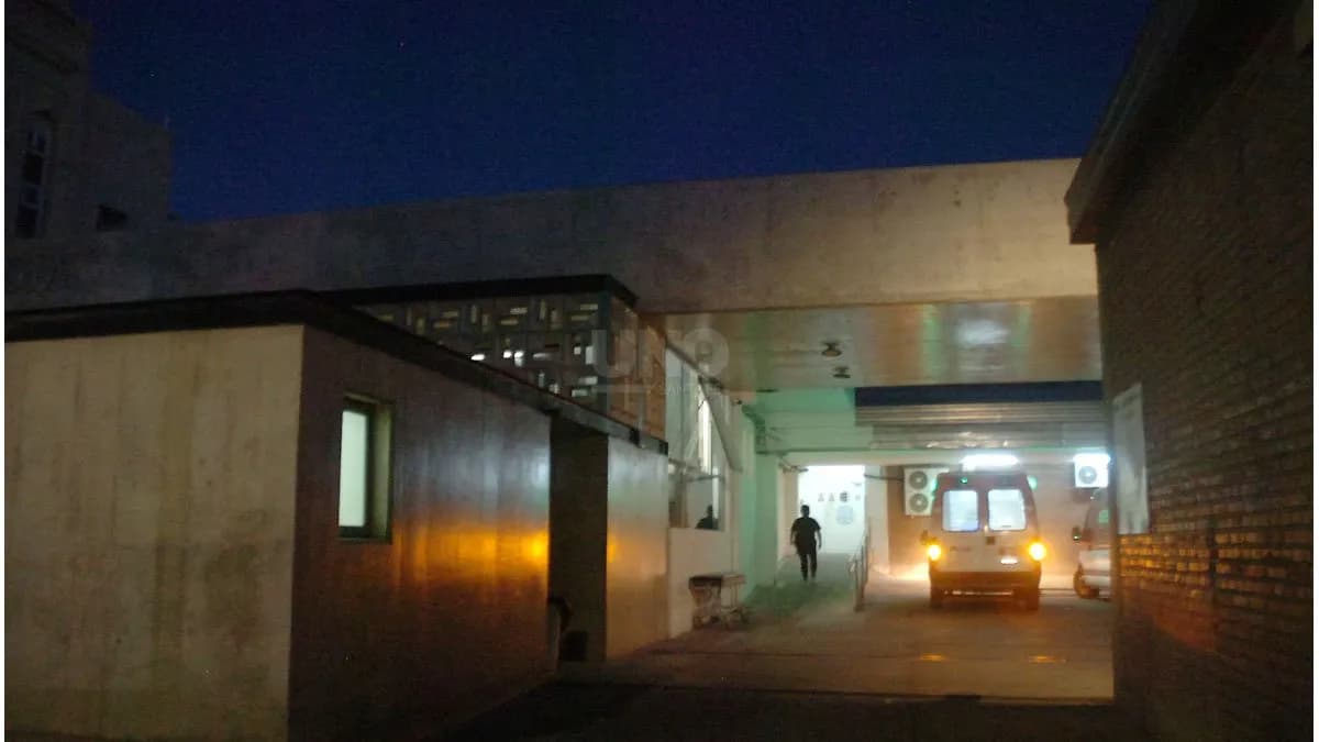 Investigan un ataque a cuchilladas contra un hombre en situación de calle en el barrio Santa Rosa de Lima - imagen de origen