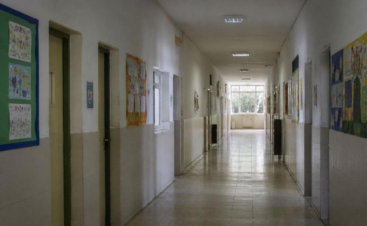 Docentes de la UNR harán un paro de una semana y no habrá clases desde el lunes - imagen de origen