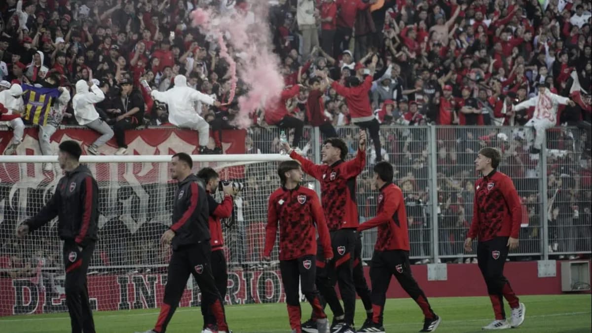 El banderazo de Newell's se hizo sentir en el Coloso del Parque: quién se llevó todos los aplausos - imagen de origen