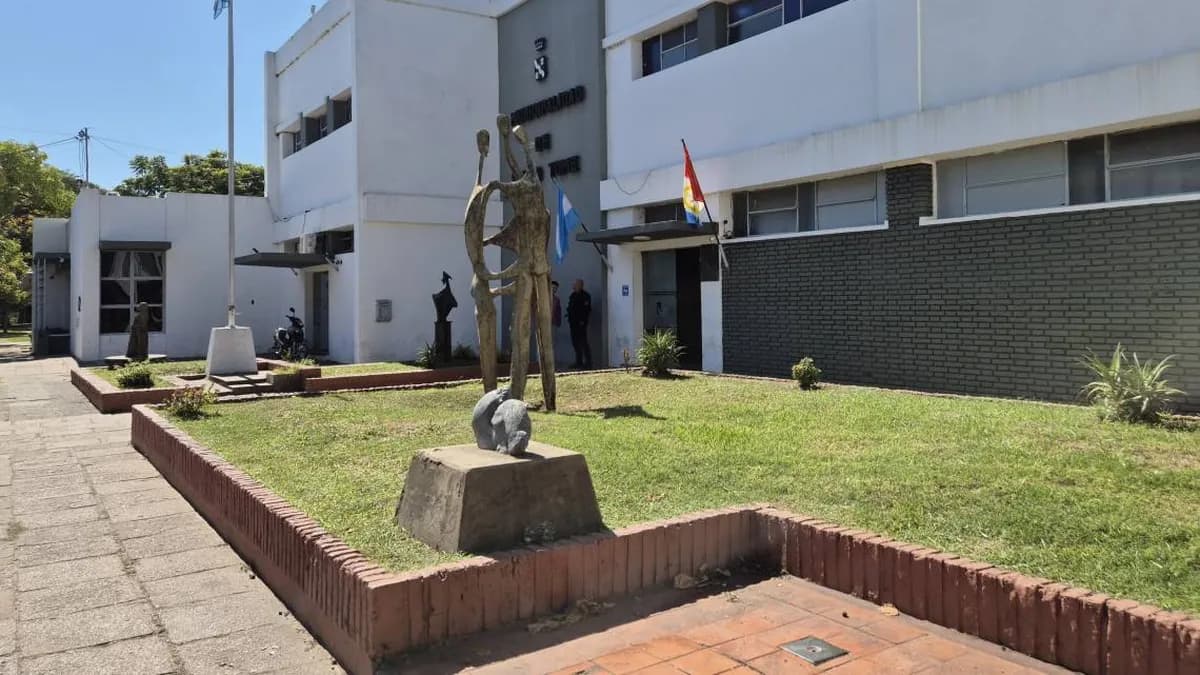 Deuda millonaria con ASSA en Santo Tomé: concejales denuncian una posible malversación de fondos y preparan una interpelación al intendente - imagen de origen