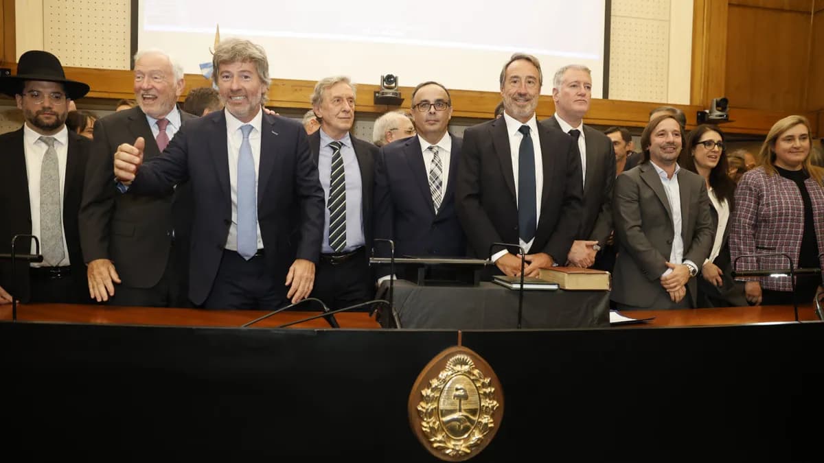 Juraron los jueces propuestos por Milei para un tribunal clave - imagen de origen